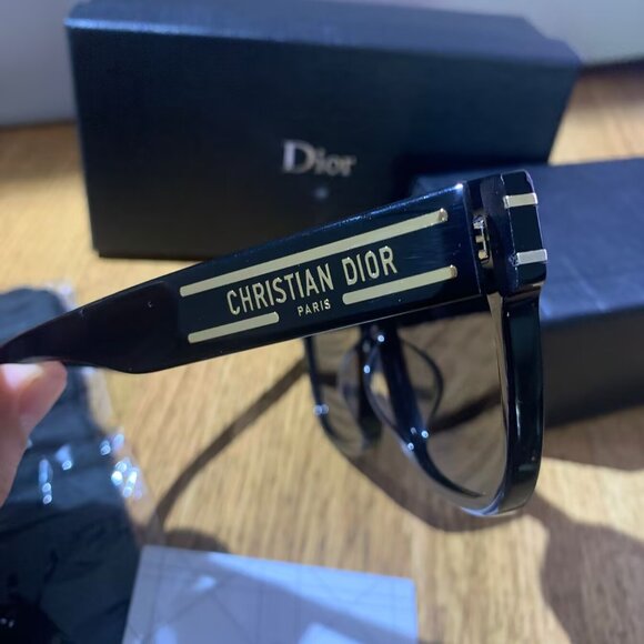 Christian Dior DiorSignature S7F Black Sunglasses - Brand New Unworn